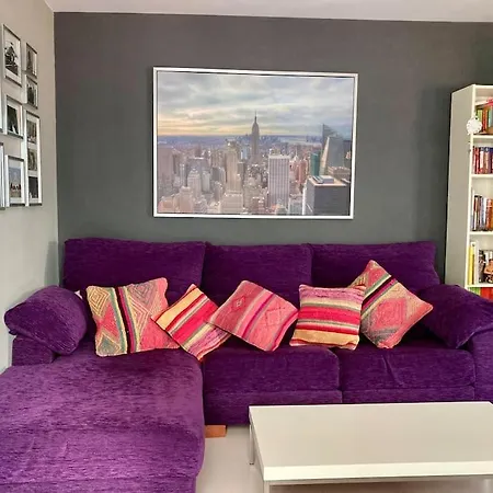 Con Garaje, Centrico Y Playa Apartment