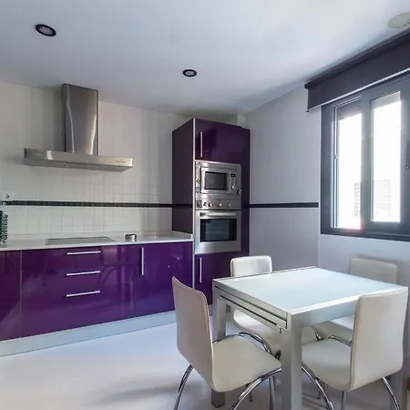 En El Centro A 200 M De La Playa